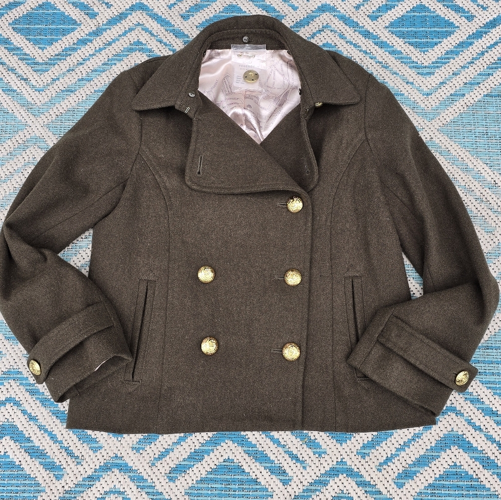 Vintage Olive Green Military style wool jacket made by Pageboy S/M